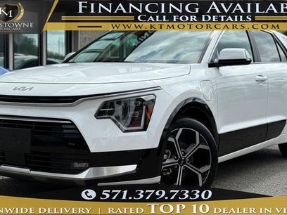 Used 2024 Kia Niro SX Touring