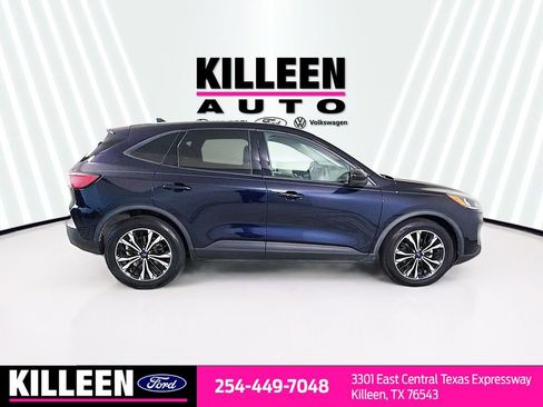 Used 2021 Ford Escape SE w/ SE Sport Appearance Package FWD image 9