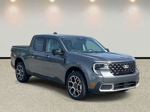 New 2026 Ford Maverick Lariat AWD/4WD image 3