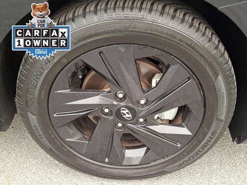 Used 2023 Hyundai Elantra SEL FWD image 11