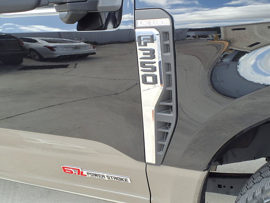 Used 2026 Ford F350 King Ranch AWD/4WD image 8