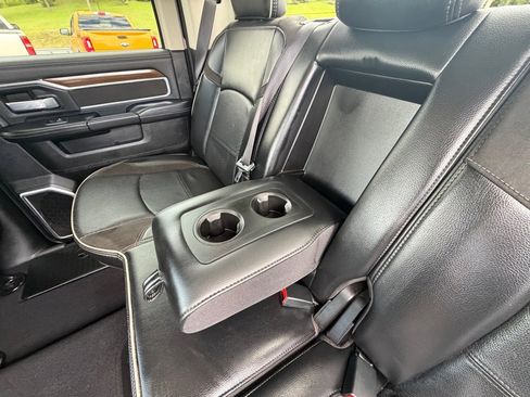 Used 2024 RAM 2500 Laramie AWD/4WD image 18