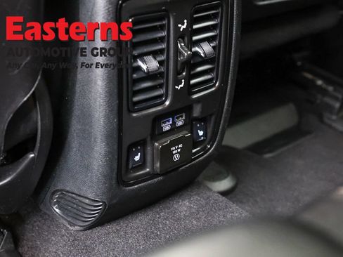 Used 2024 Dodge Durango GT AWD/4WD image 23