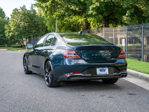 Used 2023 Genesis G70 2.0T w/ Sport Prestige Package RWD image 7