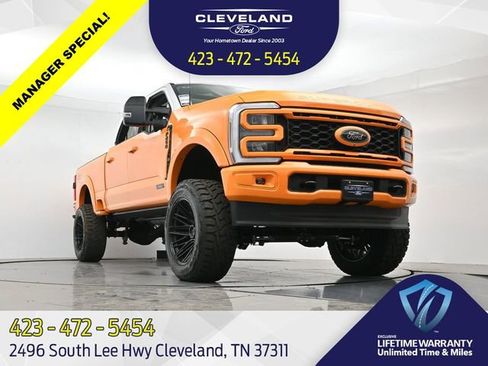 New 2025 Ford F250 XLT w/ Black Appearance Package image 31