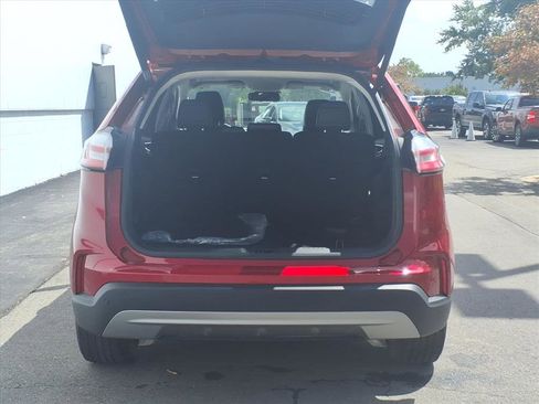 Certified 2022 Ford Edge SEL w/ Convenience Package image 7