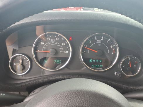 Used 2018 Jeep Wrangler Unlimited Sport S AWD/4WD image 10