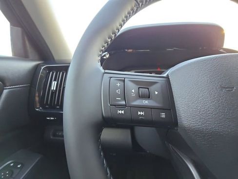 New 2026 Nissan Pathfinder SV image 11