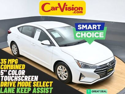 Used 2020 Hyundai Elantra SE w/ Cargo Package (C1)