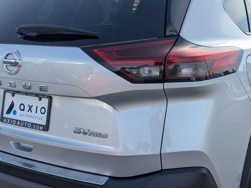 Used 2021 Nissan Rogue SV AWD/4WD image 5