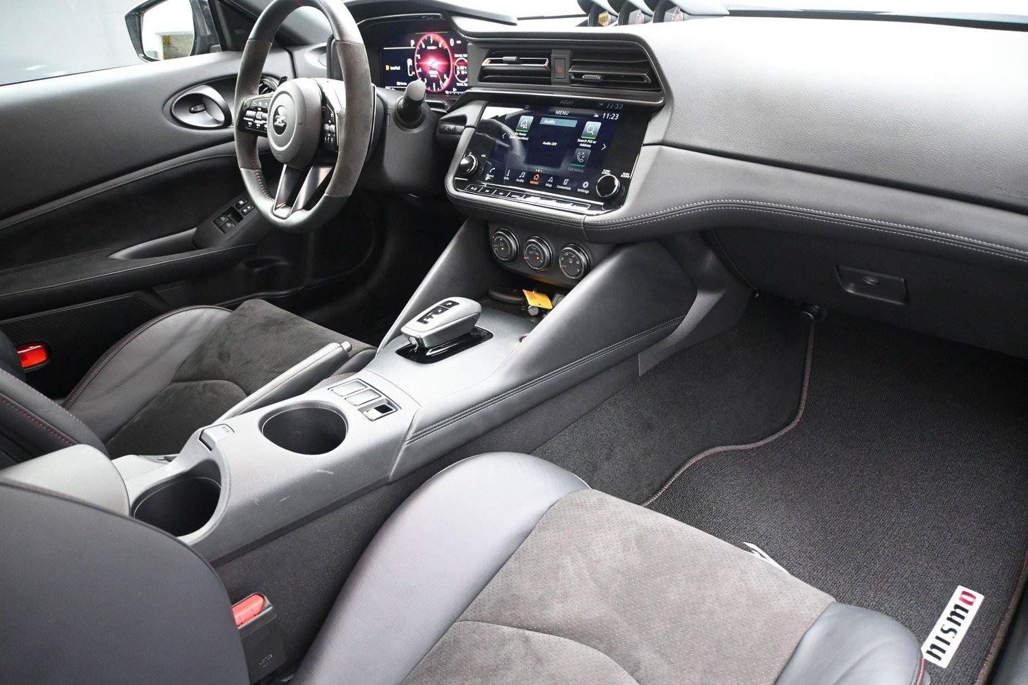 Certified 2024 Nissan Z Sport w/ Floor Mat Package RWD image 23