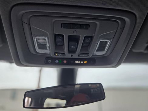 Used 2019 Chevrolet Silverado 1500 RST image 40