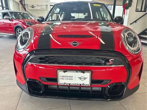 Certified 2023 MINI Cooper S w/ Signature Upholstery Package image 5