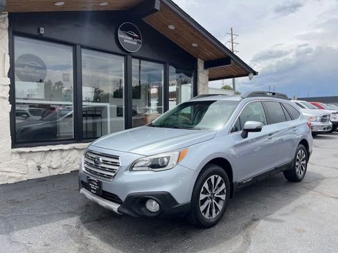 Used 2015 Subaru Outback 2.5i Limited w/ Popular Package #4 AWD/4WD image 1
