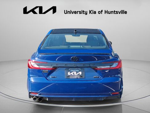 Used 2025 Toyota Camry XSE w/ Premium Plus Package image 5