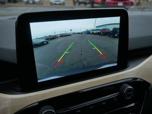 Used 2021 Ford Escape Titanium w/ Titanium Elite Package image 27