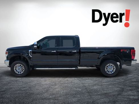 Used 2022 Ford F250 XLT w/ XLT Premium Package AWD/4WD image 7