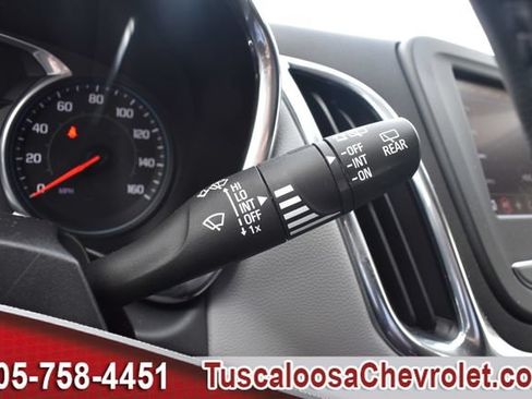 Used 2020 Chevrolet Equinox LT FWD image 30