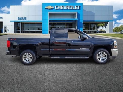 Used 2018 Chevrolet Silverado 1500 LT w/ All Star Edition image 2