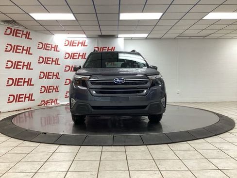 New 2026 Subaru Forester Premium AWD/4WD image 3