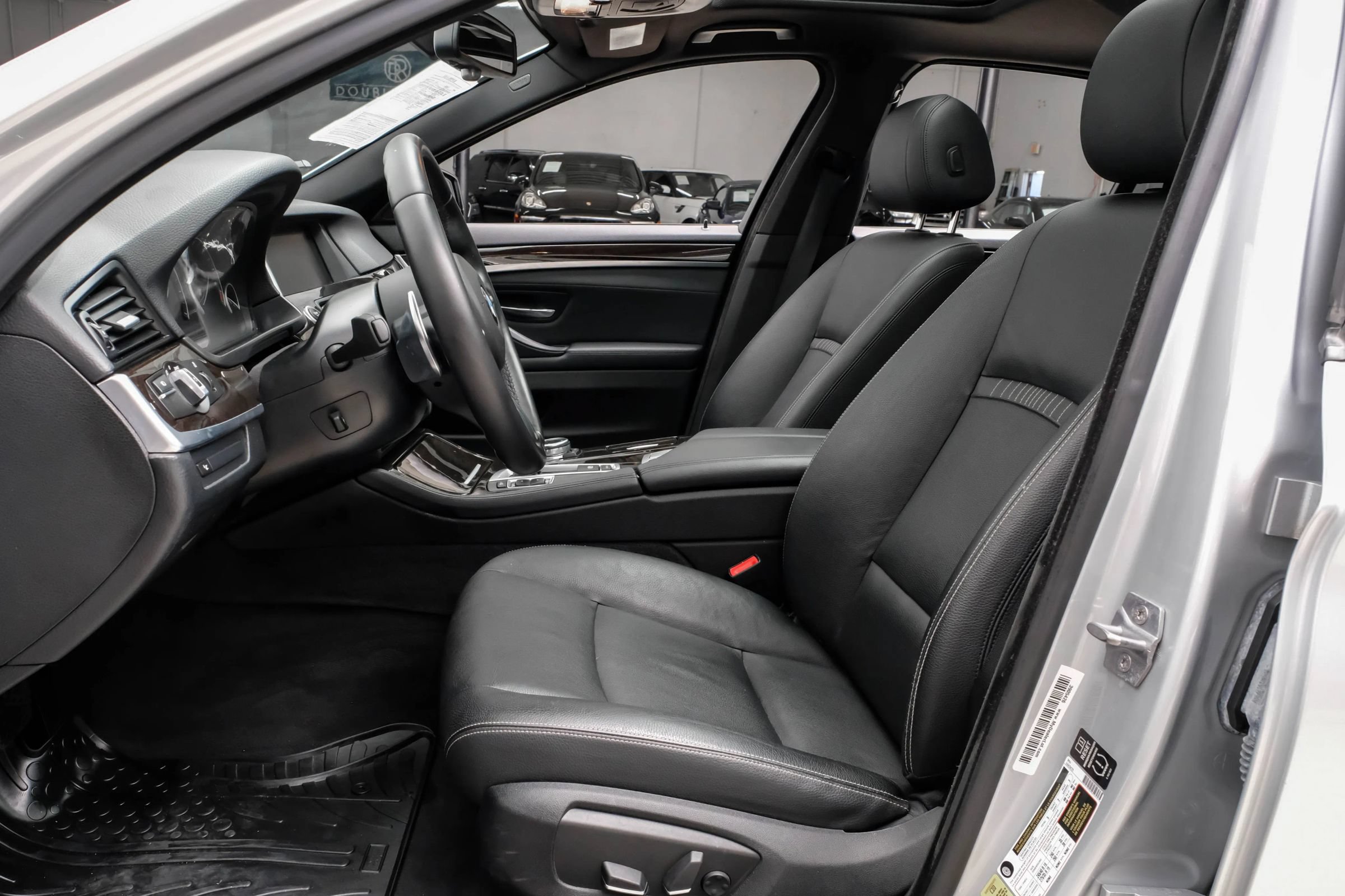 Used 2014 BMW 535i Sedan RWD image 3