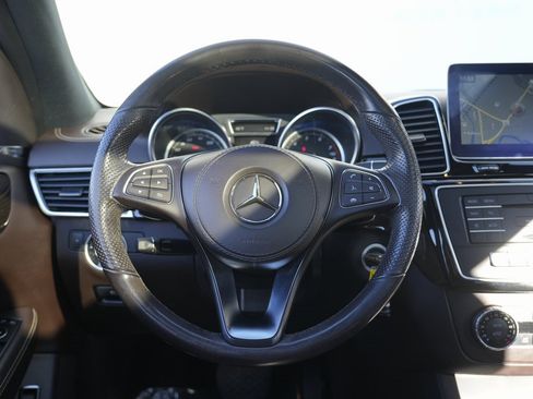 Used 2019 Mercedes-Benz GLS 450 4MATIC image 45
