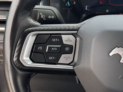 Used 2024 Ford Mustang Premium image 13