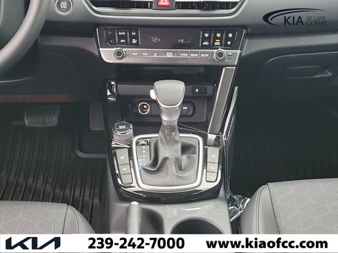 New 2026 Kia Seltos EX FWD image 18