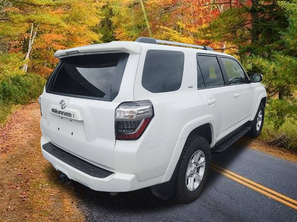 Used 2024 Toyota 4Runner SR5 Premium w/ Moonroof Package AWD/4WD image 3