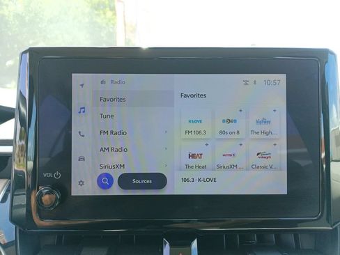 Used 2025 Toyota Corolla LE FWD image 26