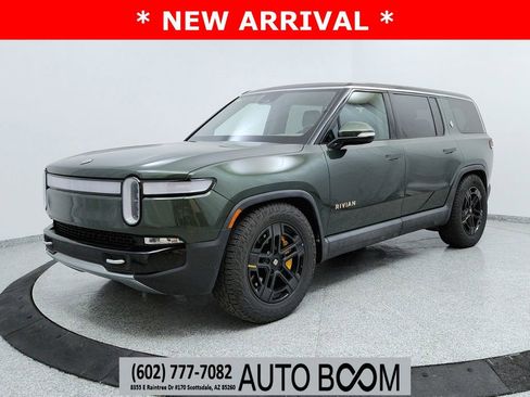 Used 2023 Rivian R1S Adventure image 1