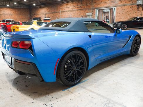 Used 2014 Chevrolet Corvette Stingray Convertible w/ 3LT Preferred Equipment Group RWD image 16