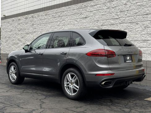 Used 2018 Porsche Cayenne image 15