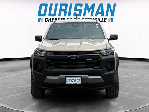 Used 2023 Chevrolet Colorado Trail Boss w/ Technology Package AWD/4WD image 8