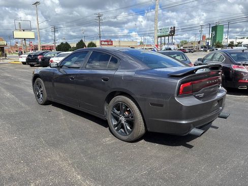 Used 2014 Dodge Charger SXT AWD/4WD image 8