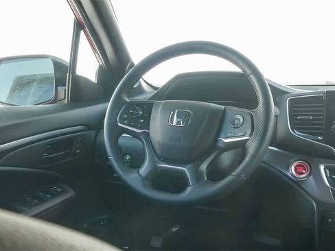 Used 2024 Honda Passport EX-L image 12