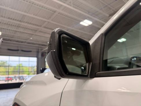 Used 2023 GMC Canyon AT4 w/ AT4 Premium Package AWD/4WD image 20