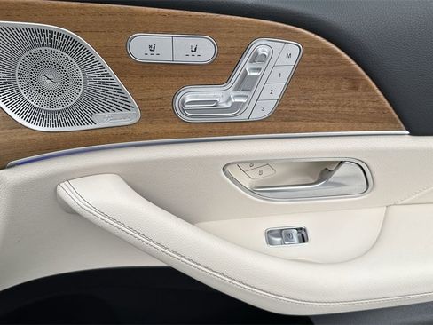 Used 2024 Mercedes-Benz GLE 450 GLE 450 image 45