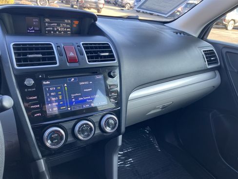 Used 2016 Subaru Forester 2.5i Limited image 13