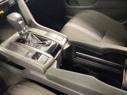 Used 2019 Honda Civic EX image 26