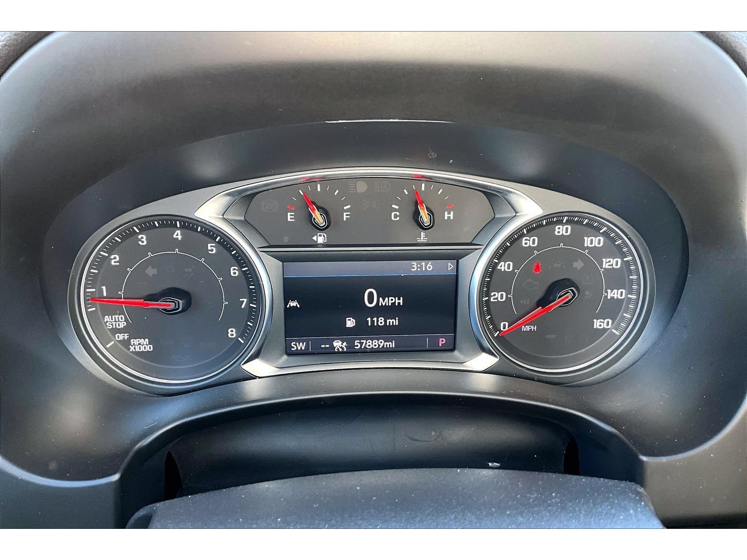 Used 2023 GMC Terrain SLT w/ Tech Package AWD/4WD image 13