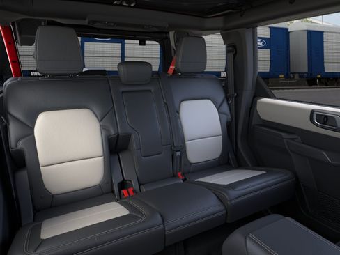 New 2026 Ford Bronco Outer Banks AWD/4WD image 11