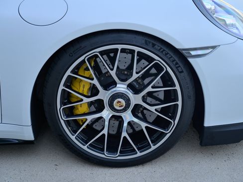 Used 2015 Porsche 911 Turbo S image 12