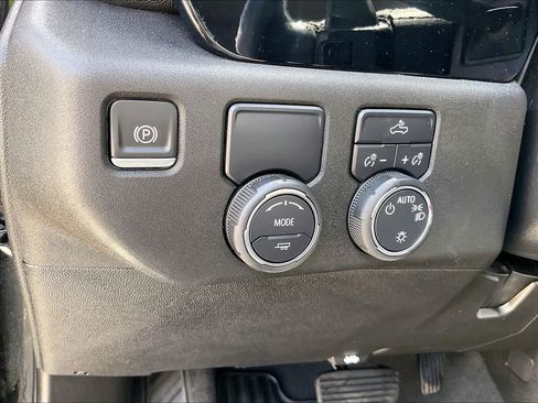 Used 2023 Chevrolet Silverado 1500 LT RWD image 14
