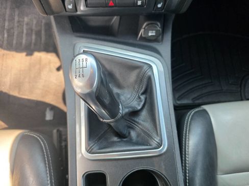 Used 2010 Dodge Challenger R/T RWD image 19