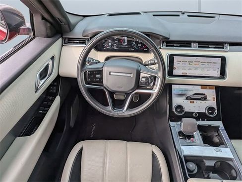 Used 2021 Land Rover Range Rover Velar R-Dynamic S image 18