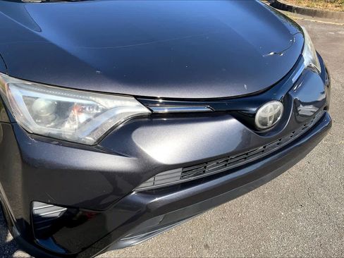 Used 2017 Toyota RAV4 LE FWD image 57
