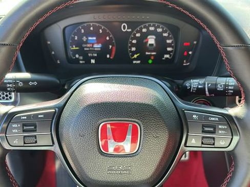 Used 2025 Honda Civic Type R image 10