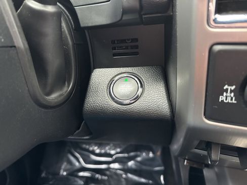 Used 2017 Ford F250 Platinum w/ Platinum Ultimate Package image 31