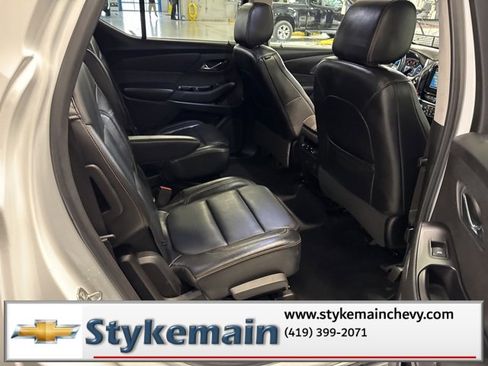 Used 2018 Chevrolet Traverse Premier w/ Driver Confidence II Package image 18